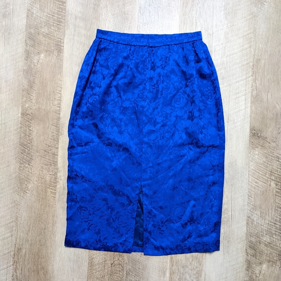 Royal Blue Floral Print 100% Silk Skirt - Picture 5 of 9